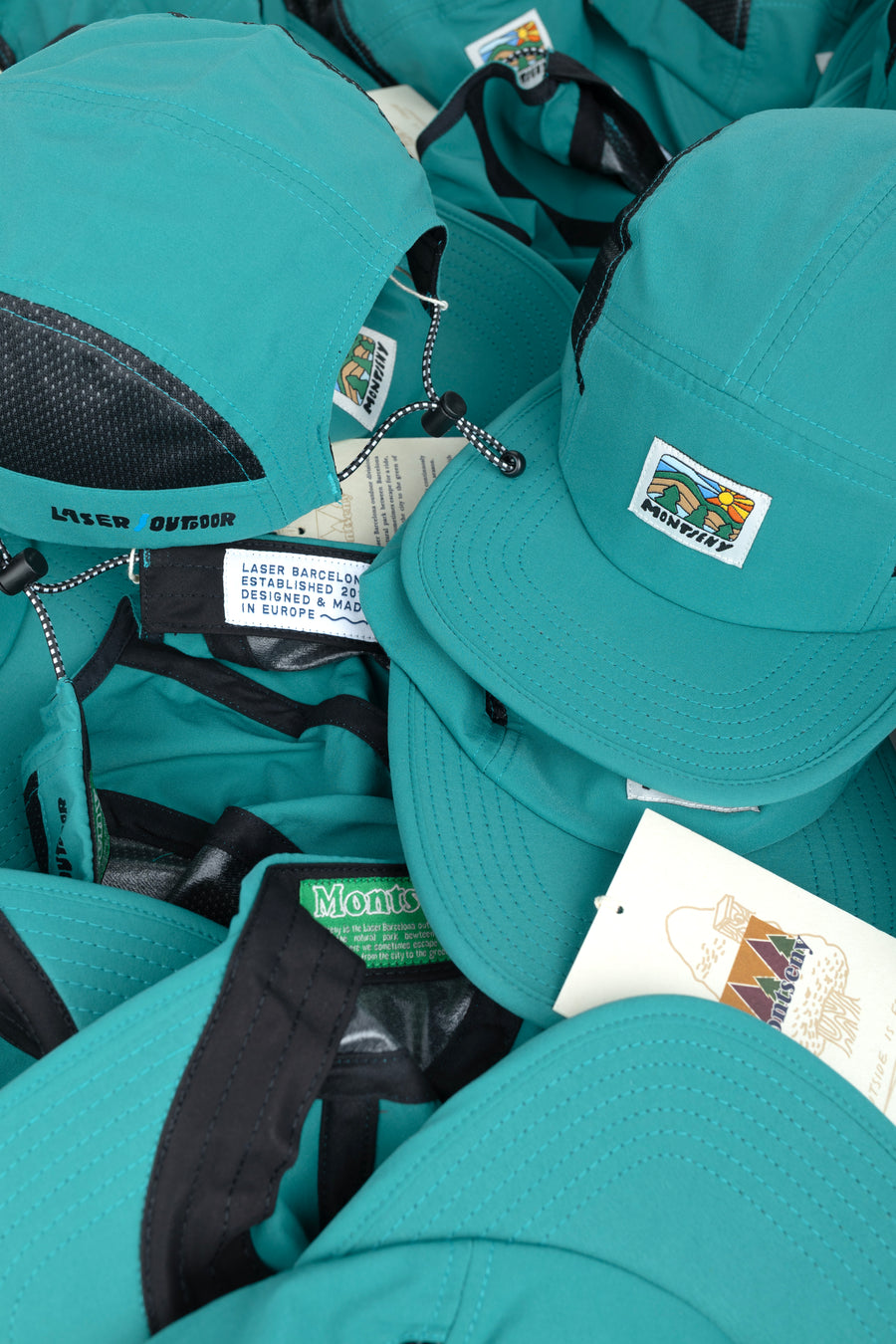 MONTSENY V2 TECH 5 PANEL HAT EMERALD GREEN