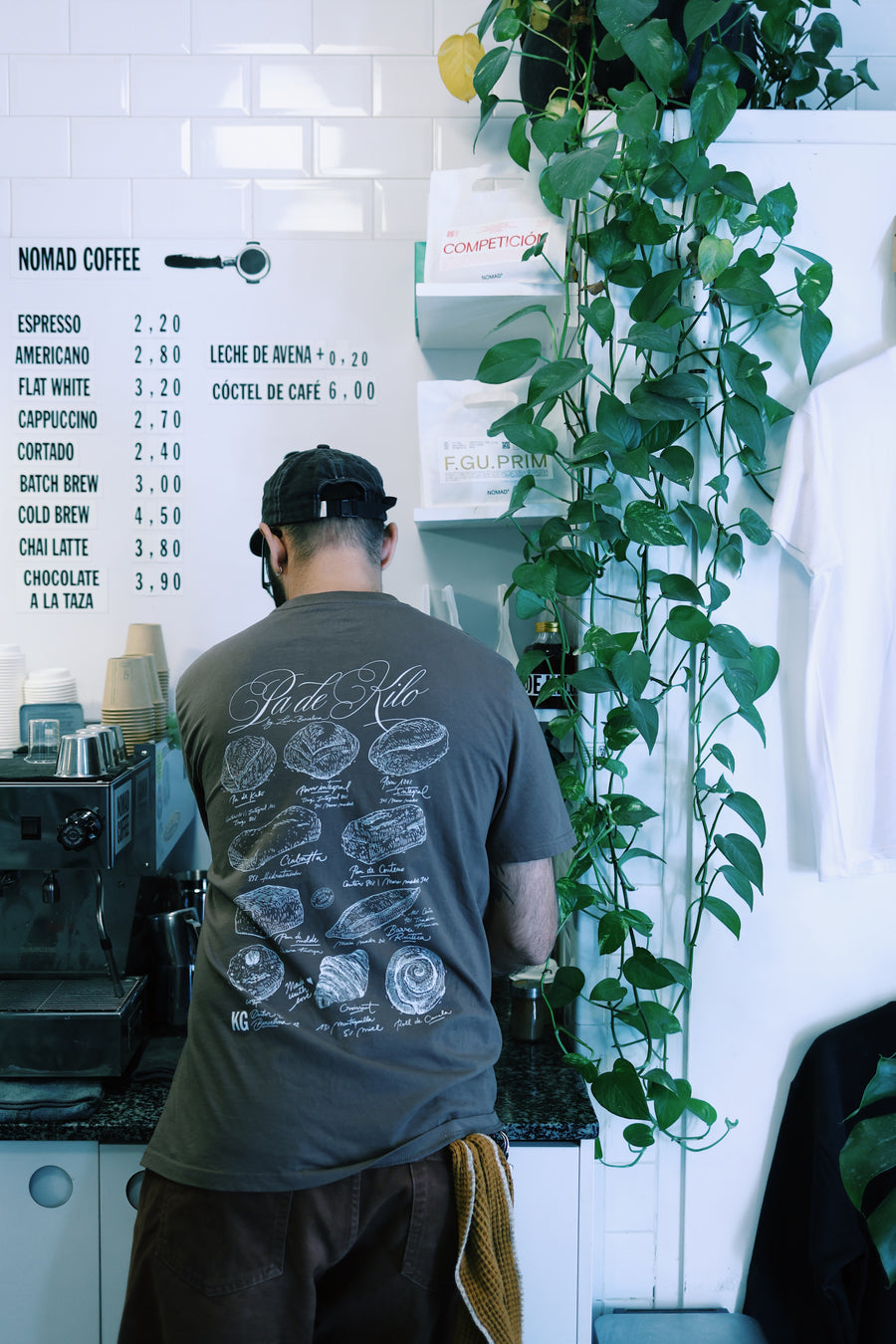 PA DE KILO BY LASER BARCELONA TEE MOCCA