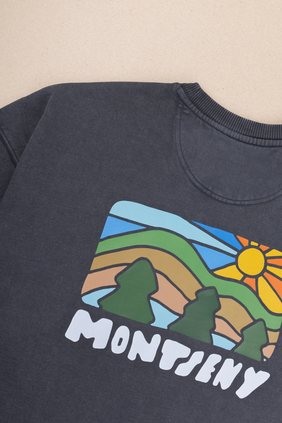 MONTSENY OVERSIZE CREWNECK FADED BLACK